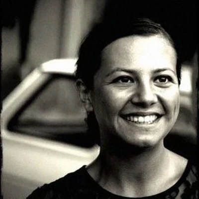 Dr. Tuğçe Tezer