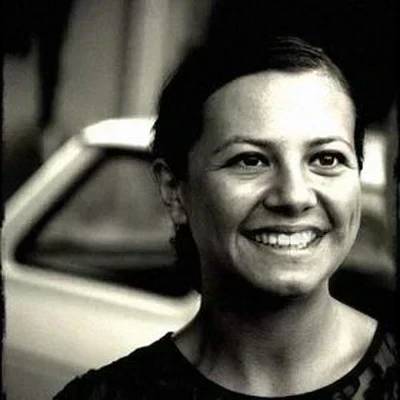 Dr. Tuğçe Tezer