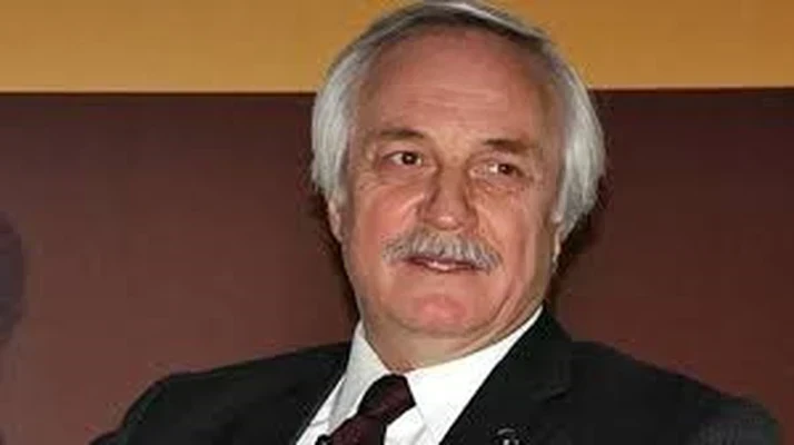 Murat Özçelik